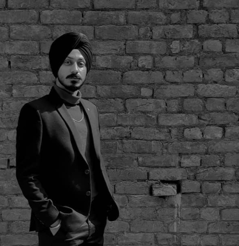 Graphics Head - Gradmit